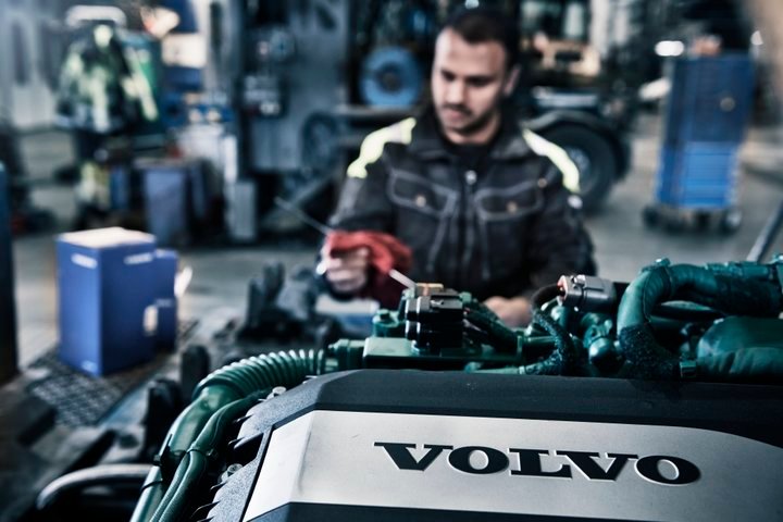 Guía de automantenimiento para tu motor intraborda Volvo Penta